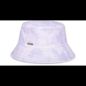 Gently worn once Steve Madden purple bucket hat